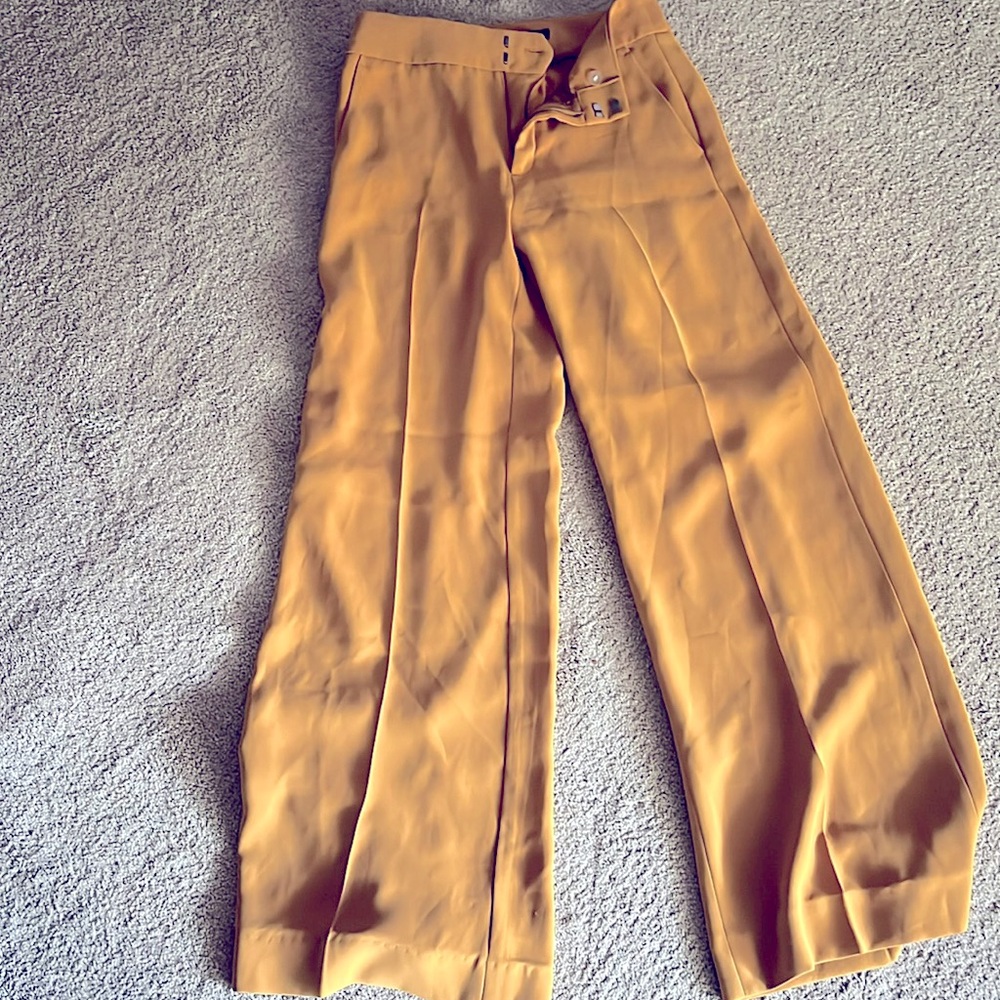 Banana Republic wide leg yellow tailored pants size 2